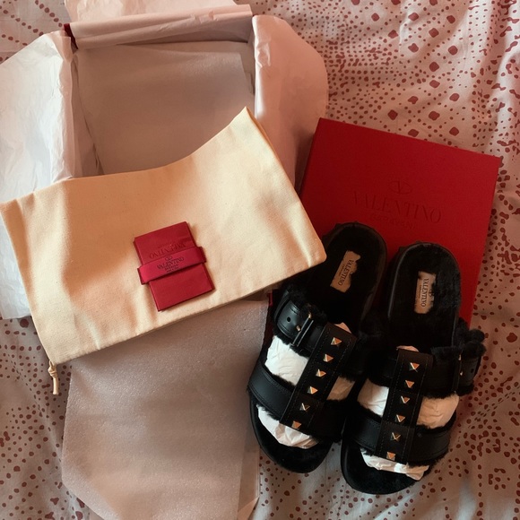 Valentino Rockstud slides - Picture 2 of 10